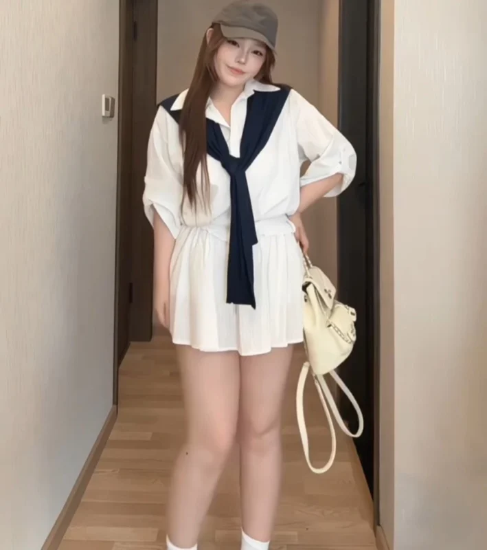 編號793: POLO領短裙兩件套