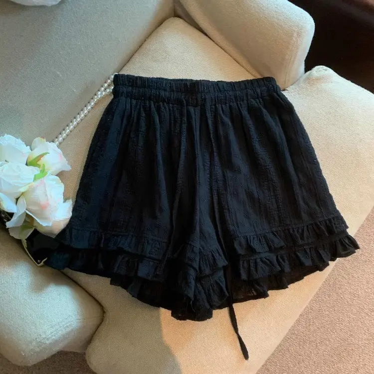 Lace Panelled Short Pants thumbnail 3