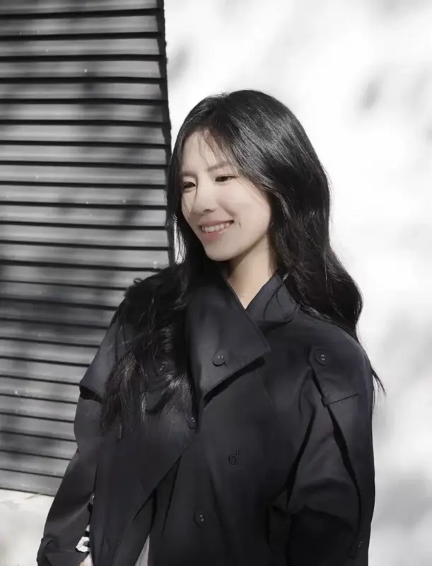 Stand Collar Short Jacket thumbnail 5